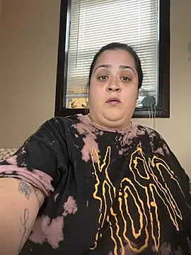 Tillymarie stripchat live cam model