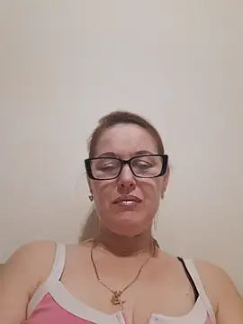 LanaOlbenst stripchat live cam model