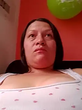 katiia_2 stripchat live cam model