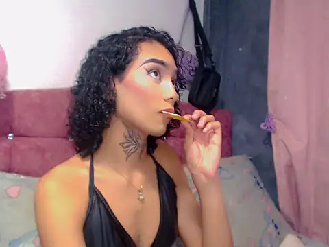 Dary_Bloom stripchat live cam model
