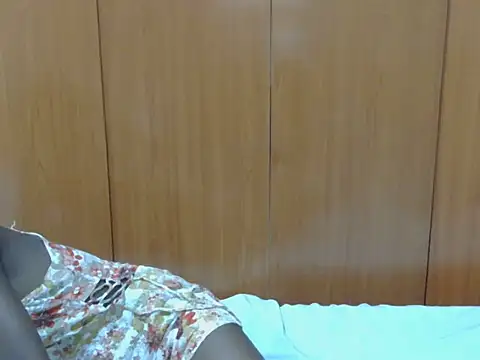 Pinkysexi02 stripchat live cam model