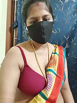tamilnilavazhagi stripchat live cam model