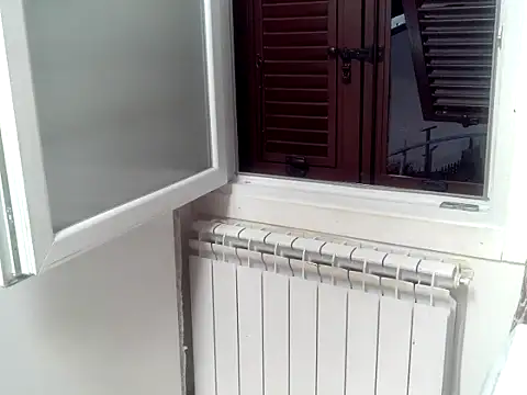 tixyanal70 stripchat live cam model