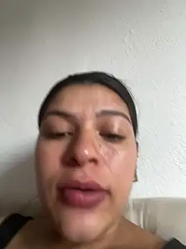 Belletds stripchat live cam model
