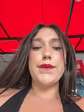 Naughty-Samanta- stripchat live cam model