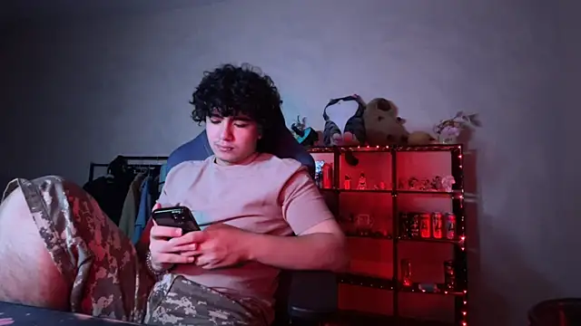 _ELIGOS_ stripchat live cam model