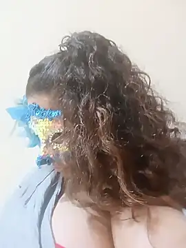 km19km stripchat live cam model