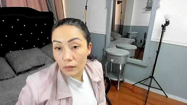 gaby_trent stripchat live cam model