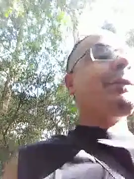 MrStreetGuy stripchat live cam model