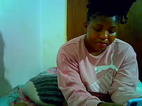 SweetHoney21_ stripchat live cam model