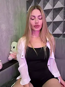 Elizabeth_Tay stripchat live cam model