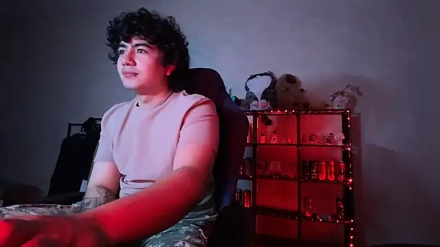 _ELIGOS_ stripchat live cam model