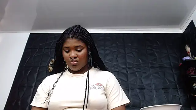 Hanna_Fox_69 stripchat live cam model