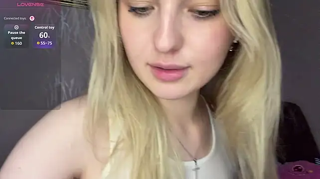 CatrinaRingquist stripchat live cam model