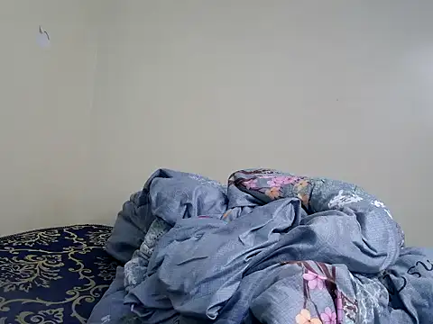cute_sexy_val stripchat live cam model
