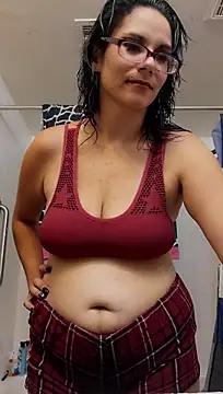 MamaB88 stripchat live cam model