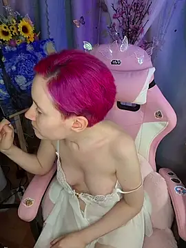 Fuzzy_Unicorn stripchat live cam model
