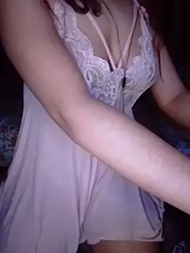 Tanishacutie stripchat live cam model