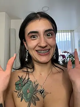 JennaNovva stripchat live cam model