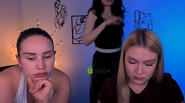 riley_sanders stripchat live cam model
