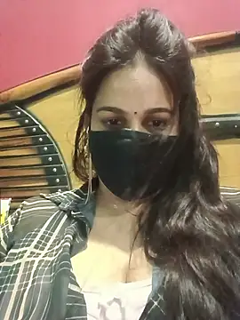 0Muskaan stripchat live cam model