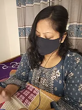 Cute_Ishita103 stripchat live cam model