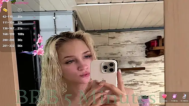 ChanelGlow stripchat live cam model