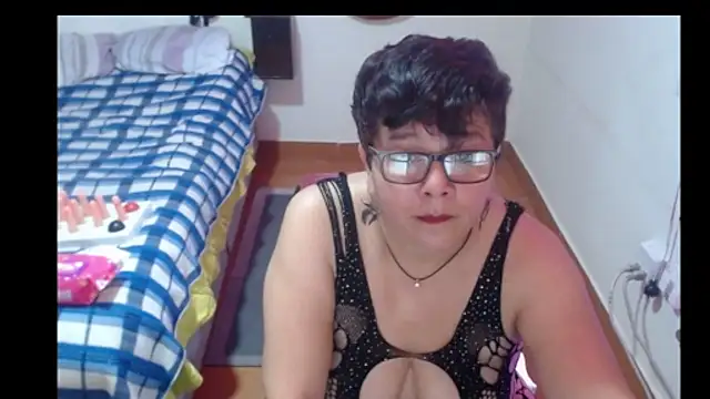 angelitolove727 stripchat live cam model