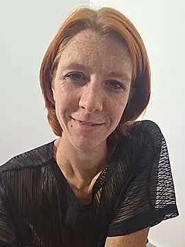 PoppyBoop stripchat live cam model