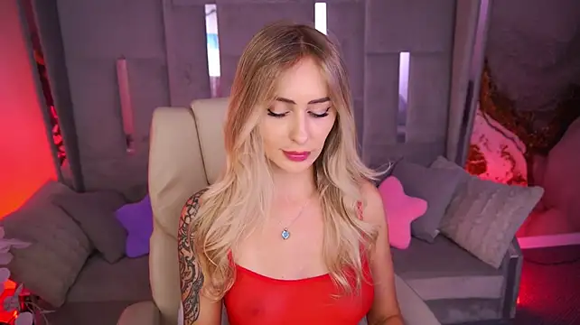 GraceCandy stripchat live cam model