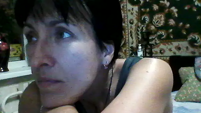 SunnyAmorre stripchat live cam model
