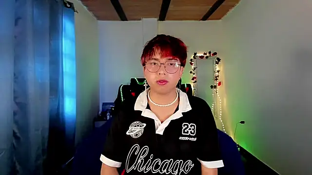 AnggelONfiree stripchat live cam model
