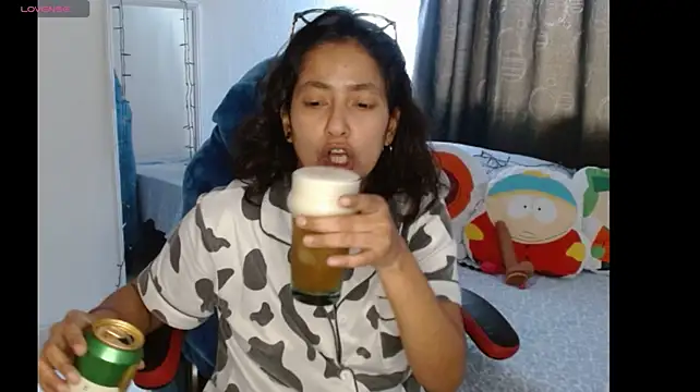 NovahPerotti stripchat live cam model