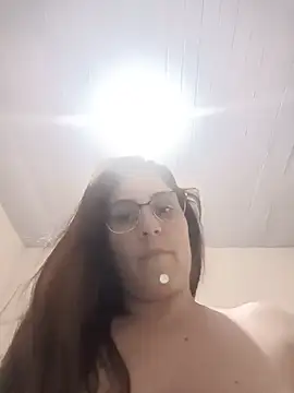 Maya388 stripchat live cam model