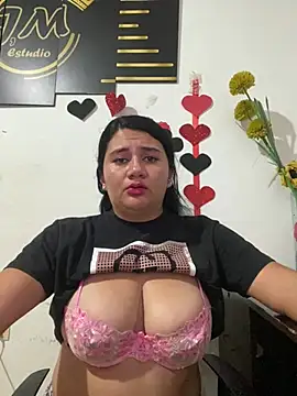 luna_boobs stripchat live cam model