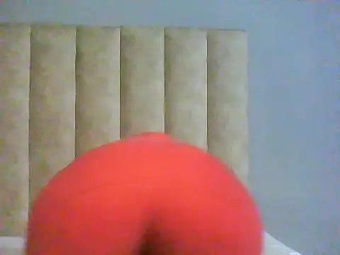 KinkyluuX stripchat live cam model