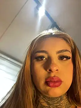 Im_Emily_ stripchat live cam model