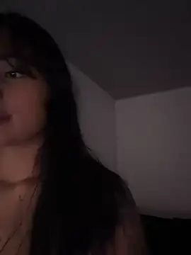 CamilaOrtiz_ stripchat live cam model