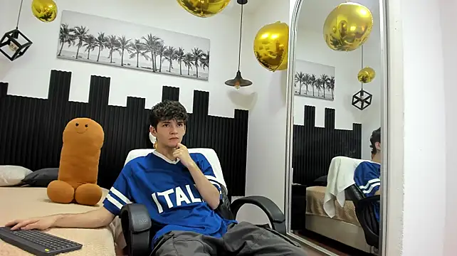 trevor_mob stripchat live cam model