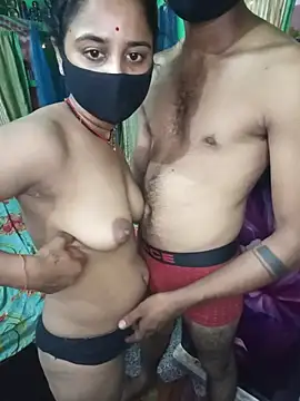 Divyanshi_hott stripchat live cam model