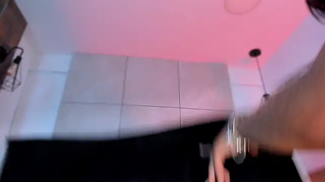 BellaHarllow stripchat live cam model
