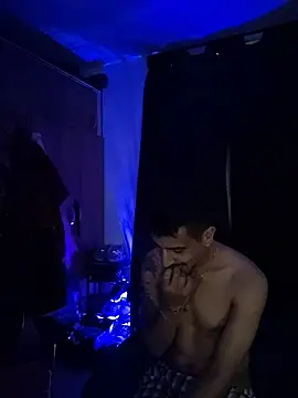 Juann-cock stripchat live cam model