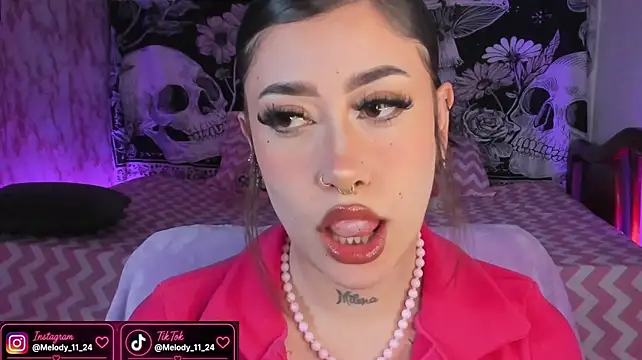 Tamara_uwu stripchat live cam model