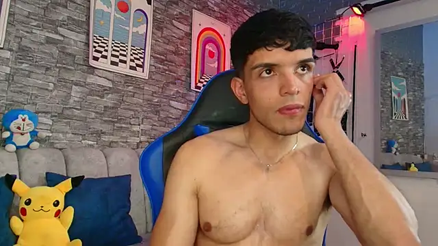 ianrice stripchat live cam model