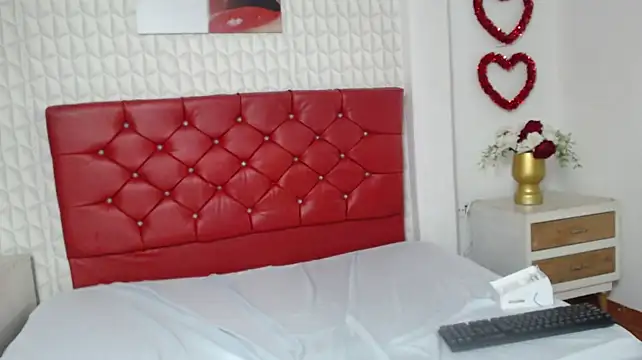 Zayn_Moretti stripchat live cam model