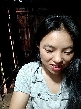 Scrawny-ko stripchat live cam model
