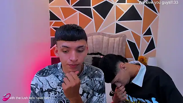 Juan_Nd_Steven stripchat live cam model