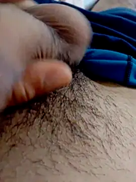 Davidshjayuus35 stripchat live cam model