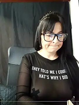 angierot2025 stripchat live cam model