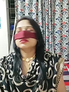Odhora-20 stripchat live cam model